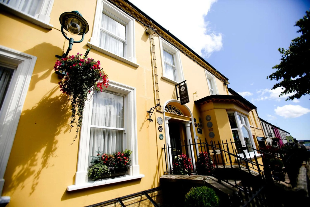 Dufferin Coaching Inn
