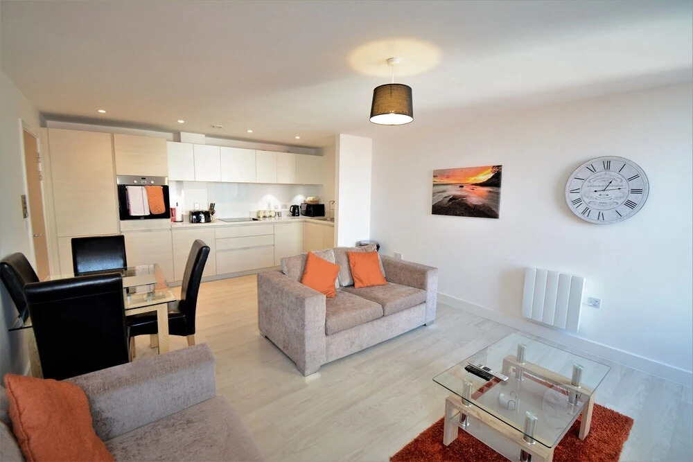 Kennet House Superior Serviced Apartment