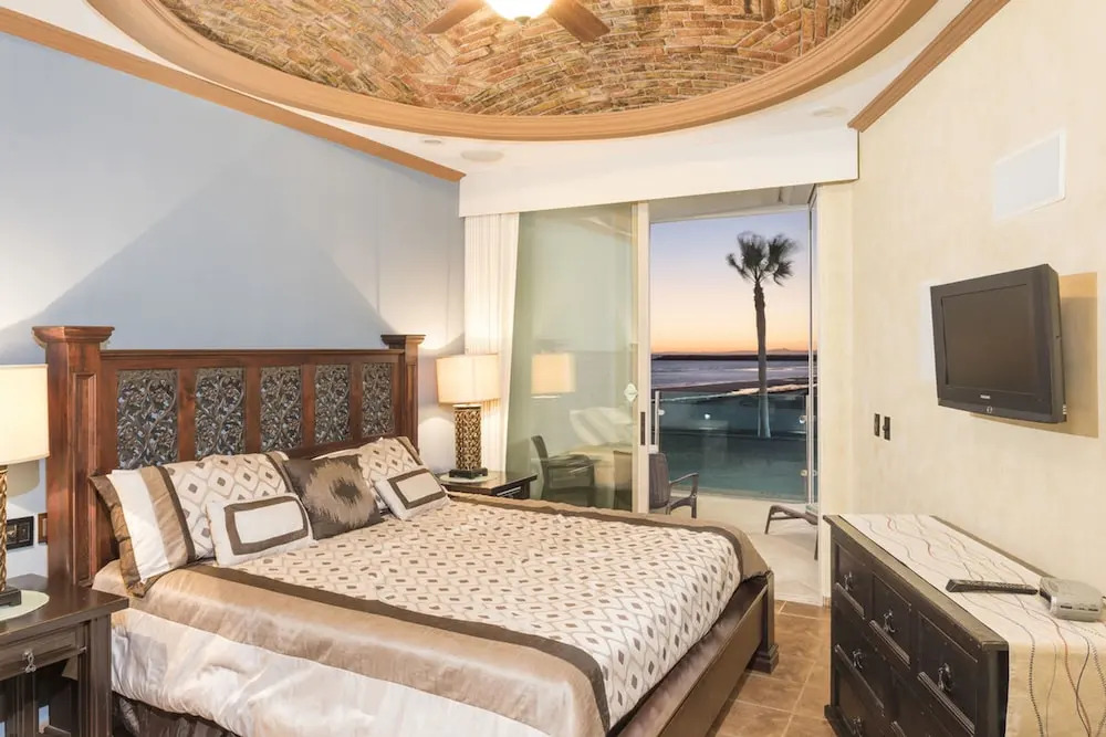 Esmeralda 3BR EA 102 by Casago