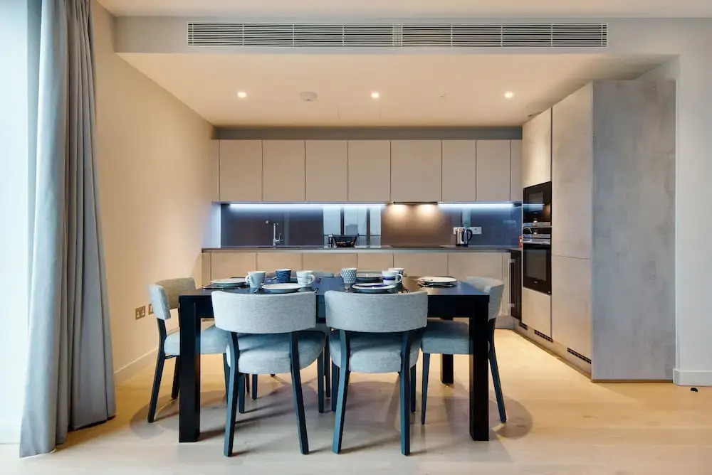 Deluxe Victoria Home close to Buckingham Palace
