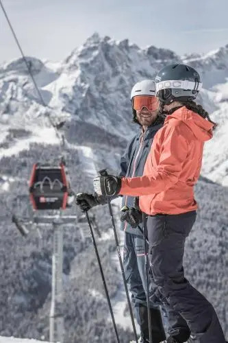 Loewe Dolomites