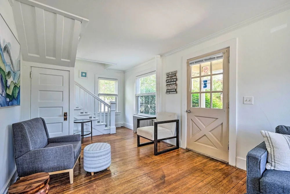 Walk to Lake George: Family Escape w/ Game Room!