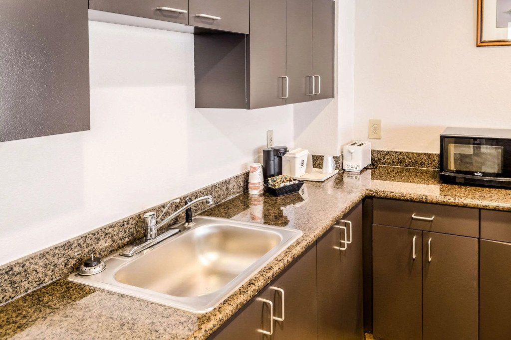 Fairfield by Marriott Inn & Suites Charleston Downtown