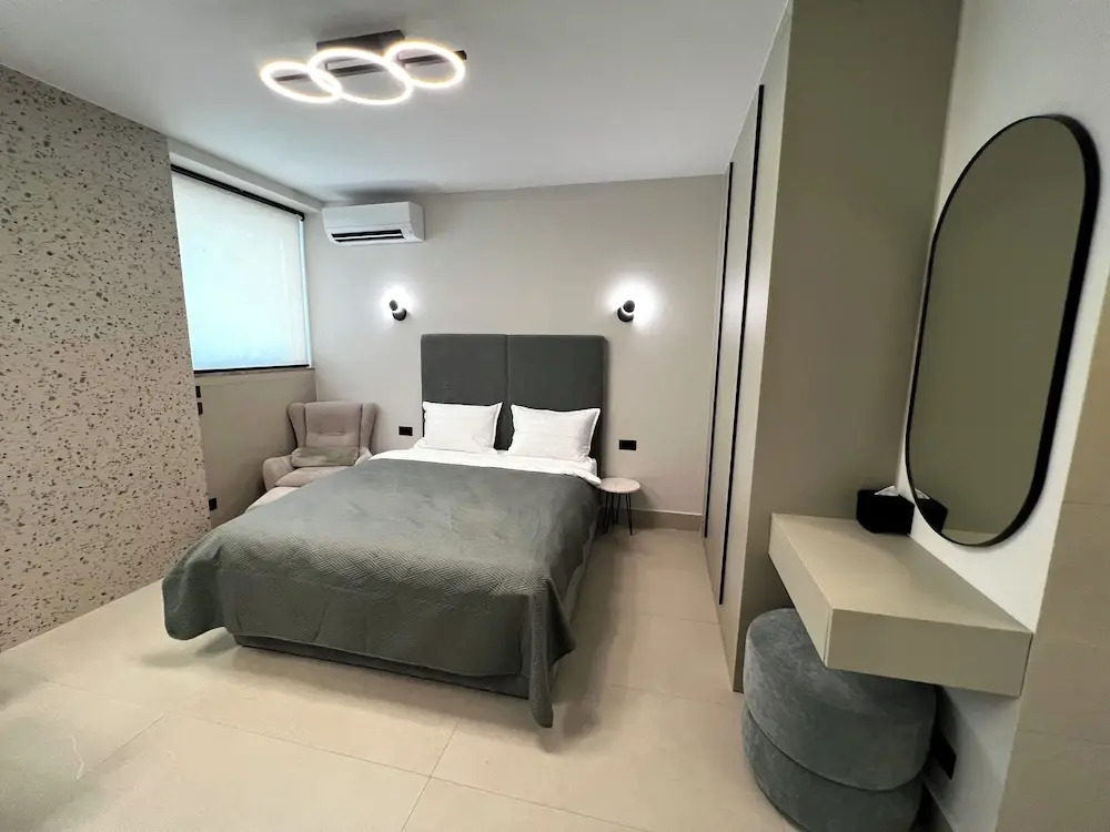 Golden Beach Suites