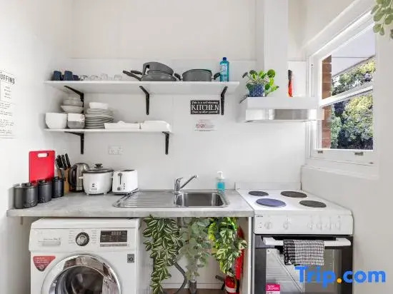 Killara Rooms – Close to Shops & Trains