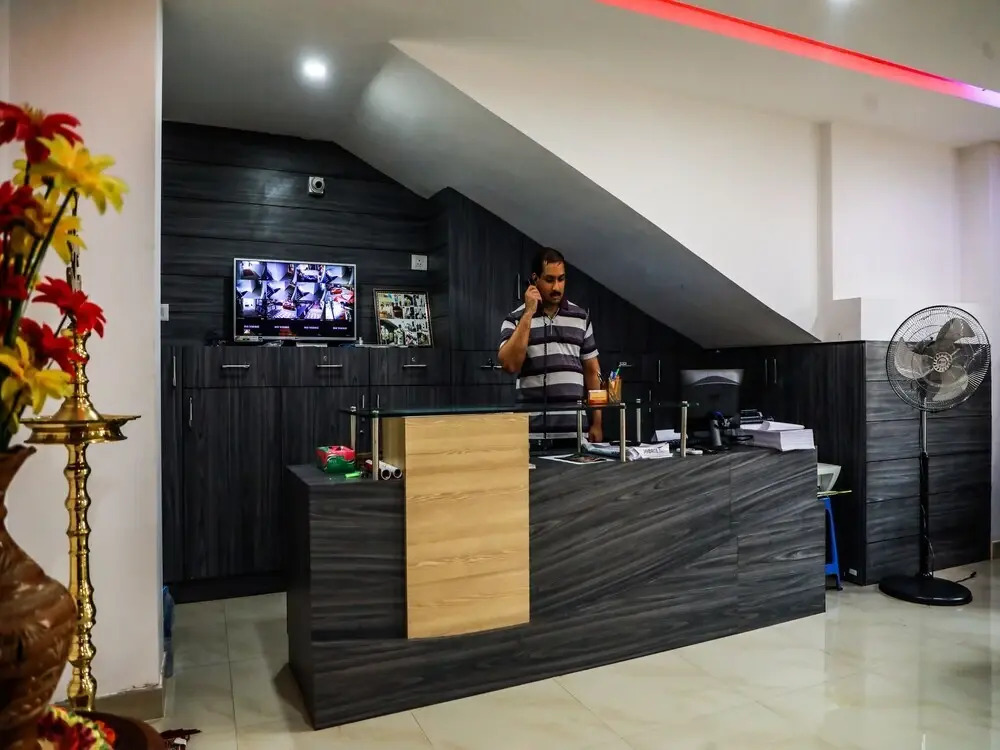 Mayflower Residency By OYO Rooms