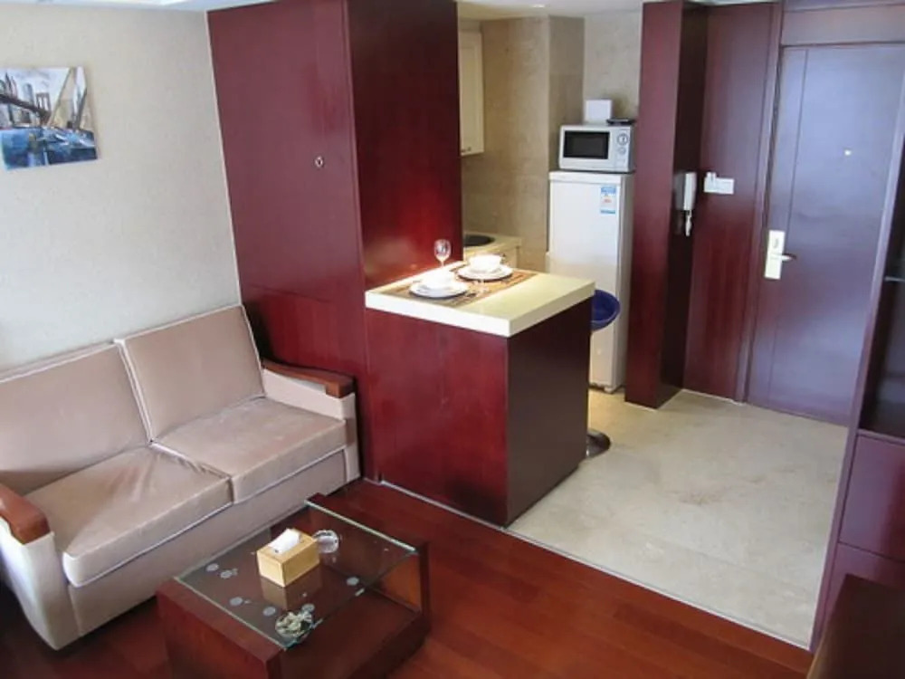 City Center Boutique Apartment Hotel (Shanghai Nanjing West Road)