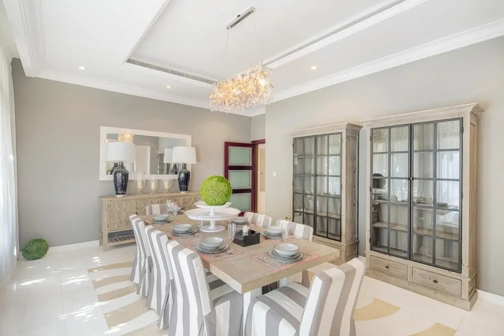 Prvt Pool Beach in Luxury Palm Jumeirah Villa