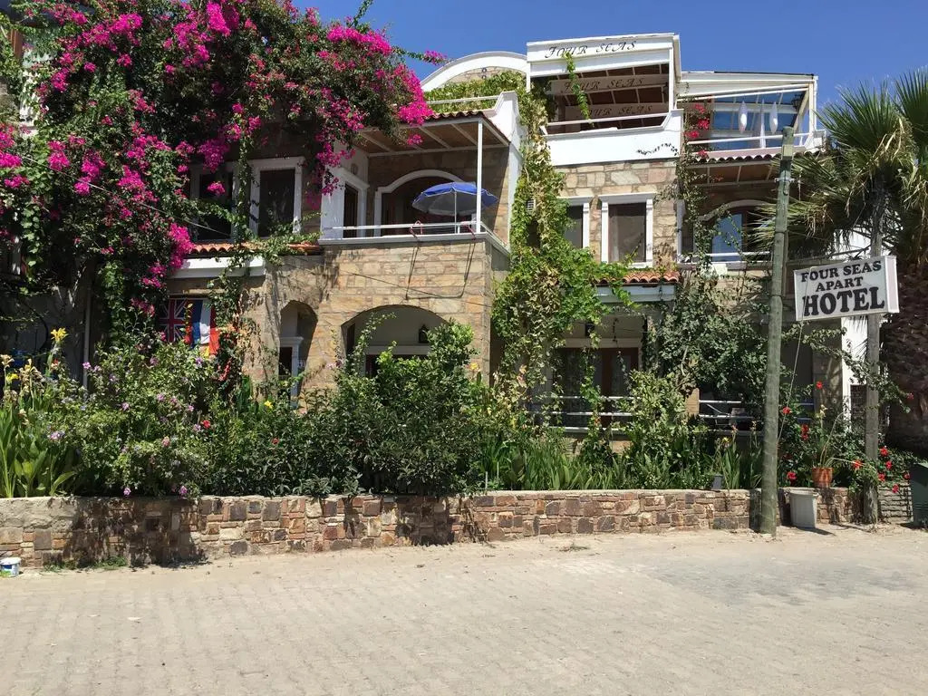Asterina Hotel