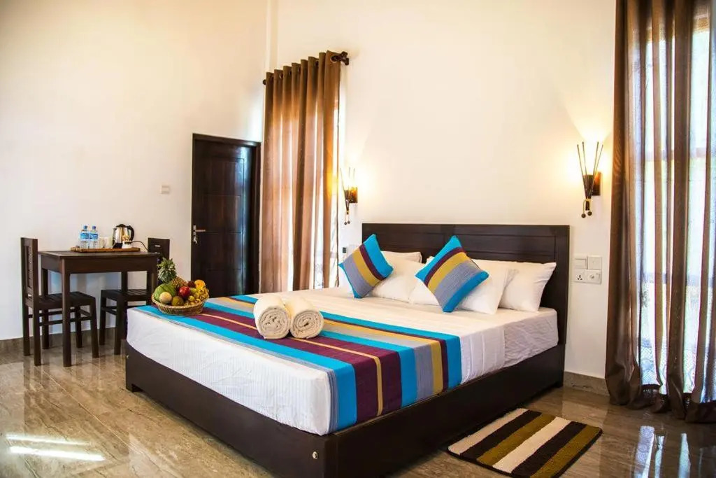 Yala Edge Camping