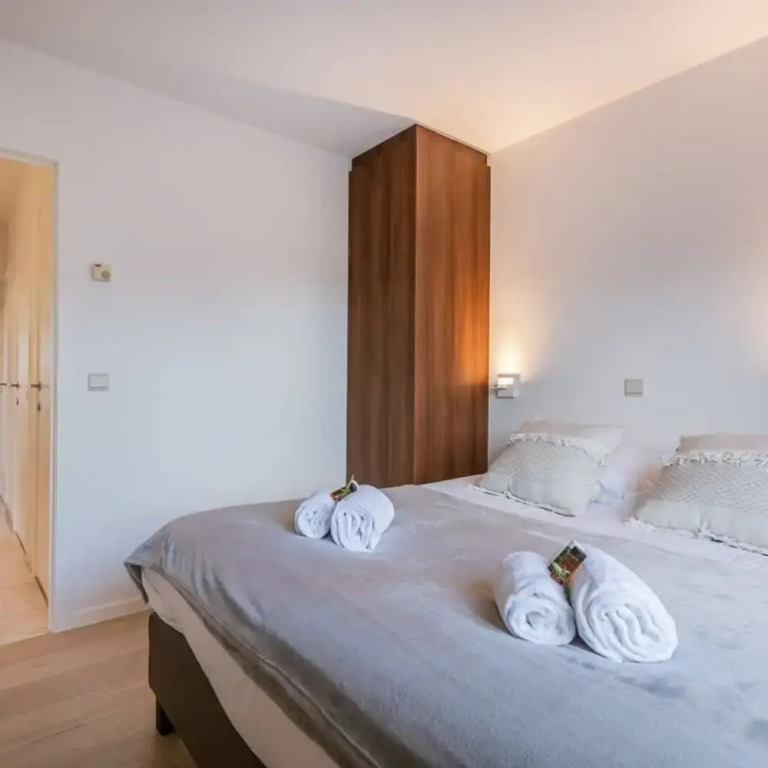 Apartment With Sideways sea View in Middelkerke