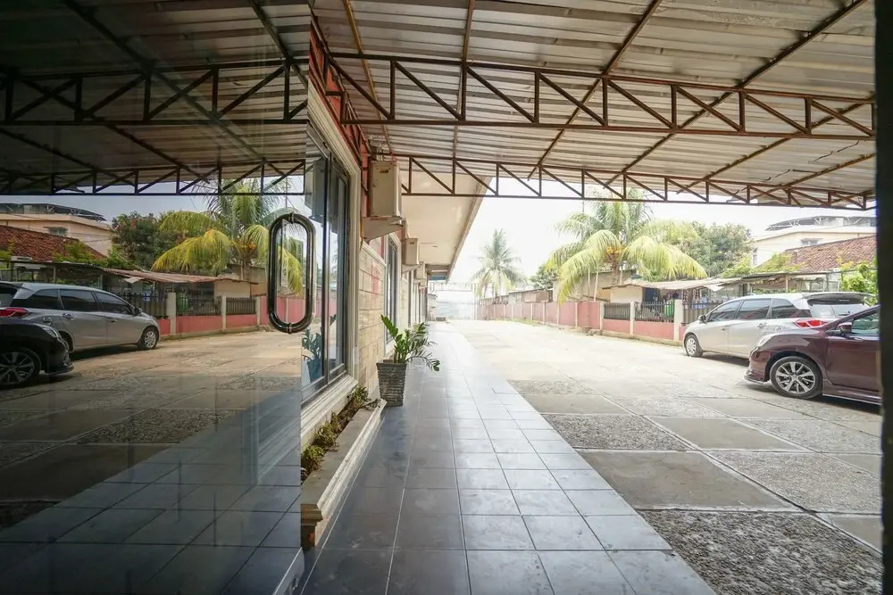 OYO 1273 Hotel Belvena