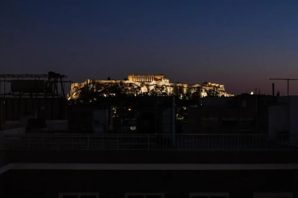 Acropolis view sky suite