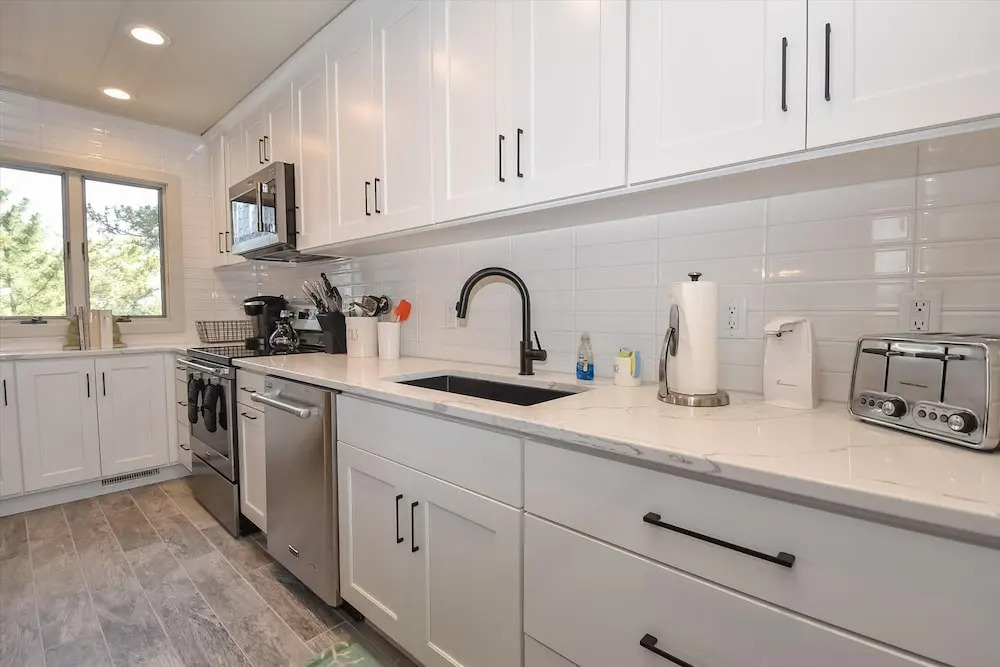Ocean Village D40 Sandpiper by Long & Foster