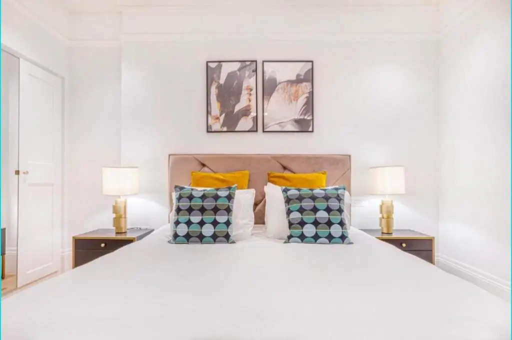 Royal Kensington - Standard 3 bed