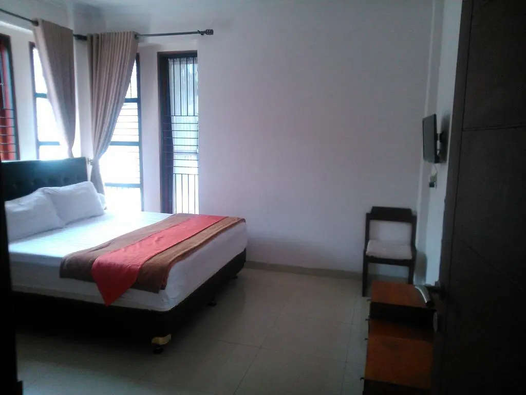 Rumah Sarwestri B&B