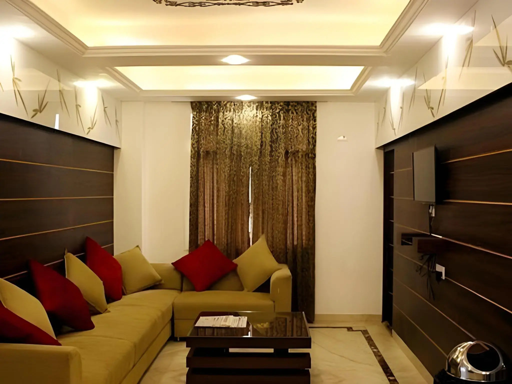 Hotel Golden Sky