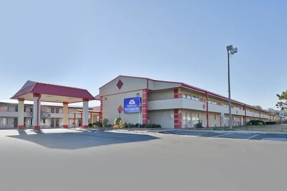 Americas Best Value Inn Oklahoma City At I-35 N