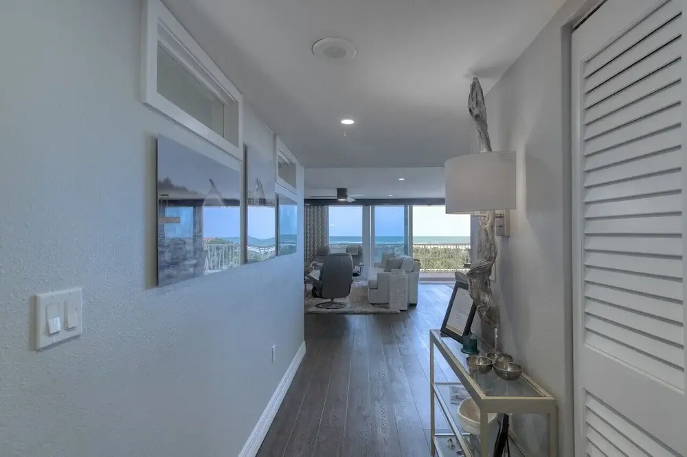 New Smyrna Luxury Beachfront Condo Pool Hot Tub