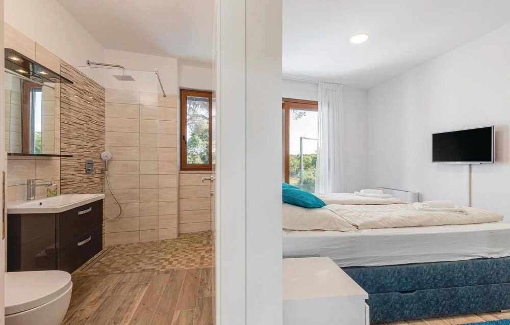 Cozy Home In Cervar With Sauna
