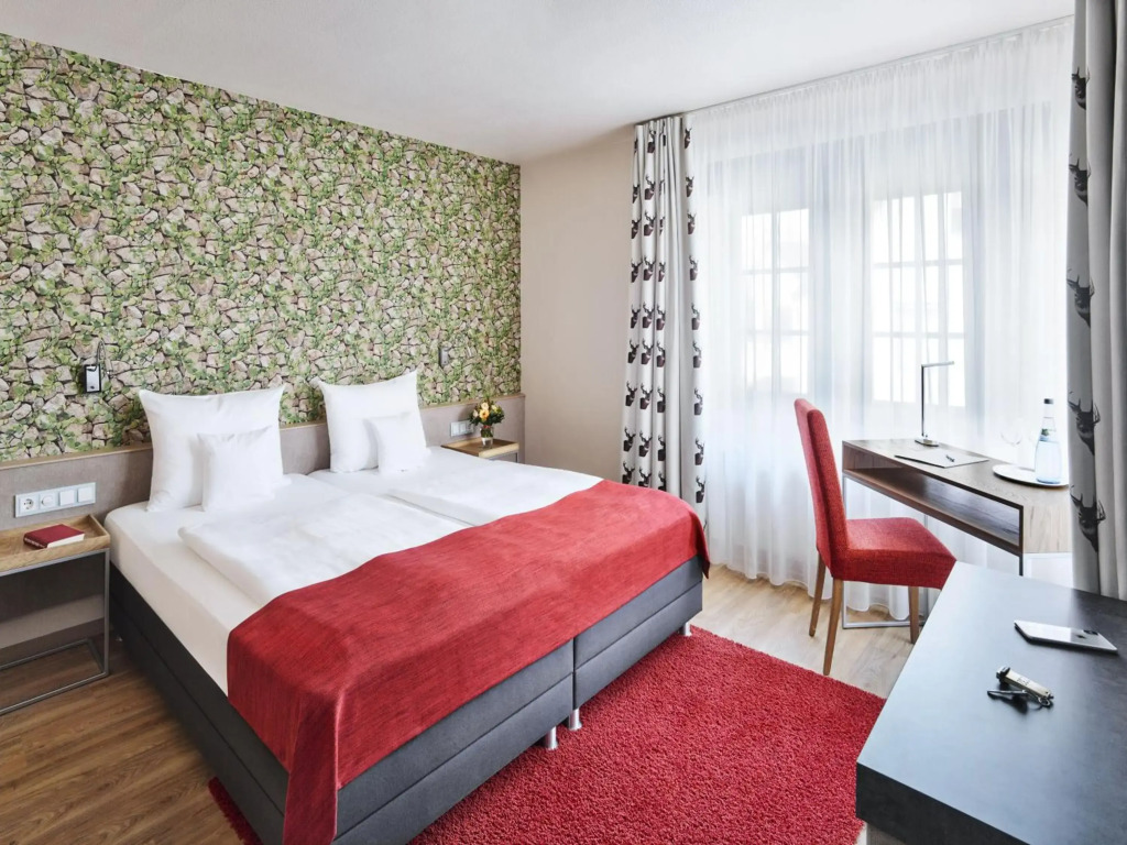 Hirsch Hotel