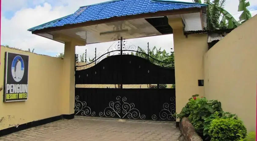 Penguin Resort Hotel