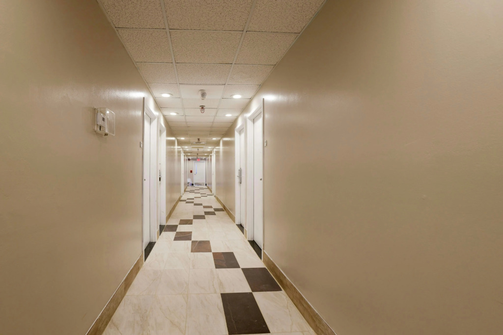 Copley Inn & Suites By OYO Akron OH