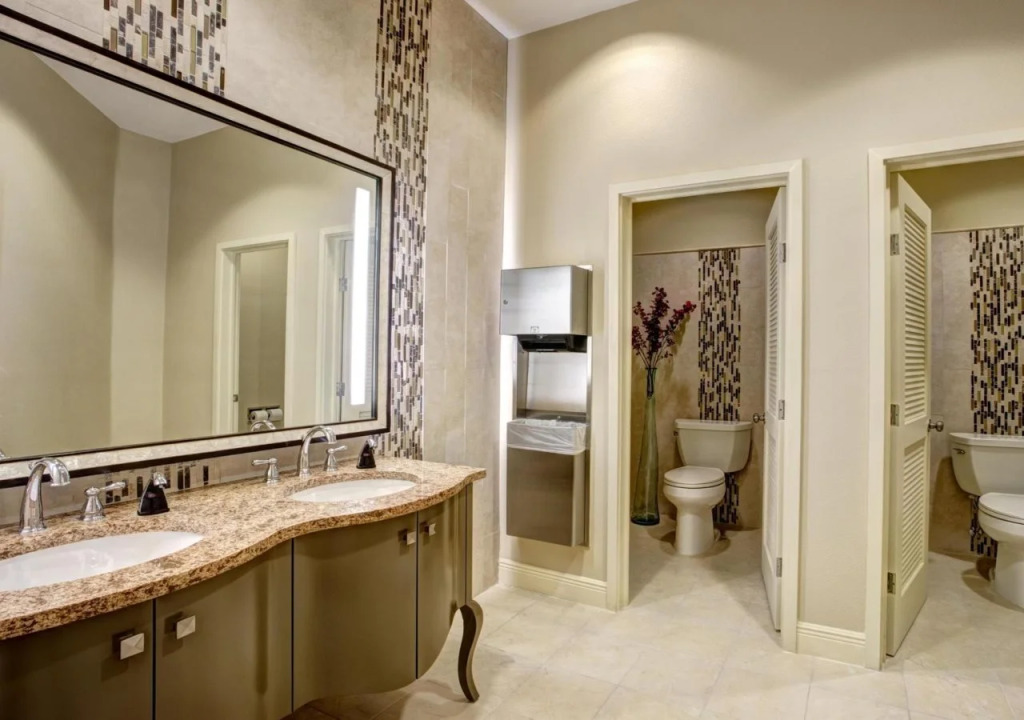 Blake Hotel New Orleans, BW Signature Collection