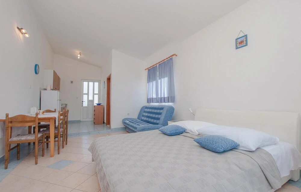 Stunning Apartment in Razanj With Wifi