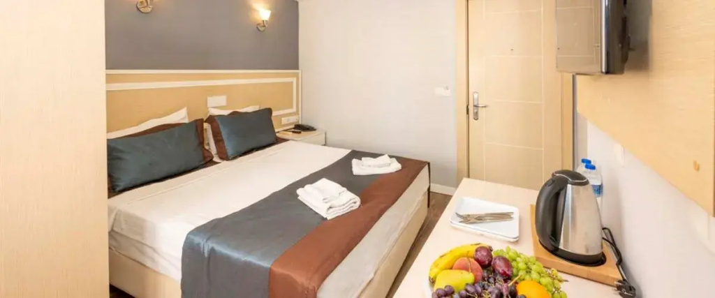 LEGEND TULIP HOTEL