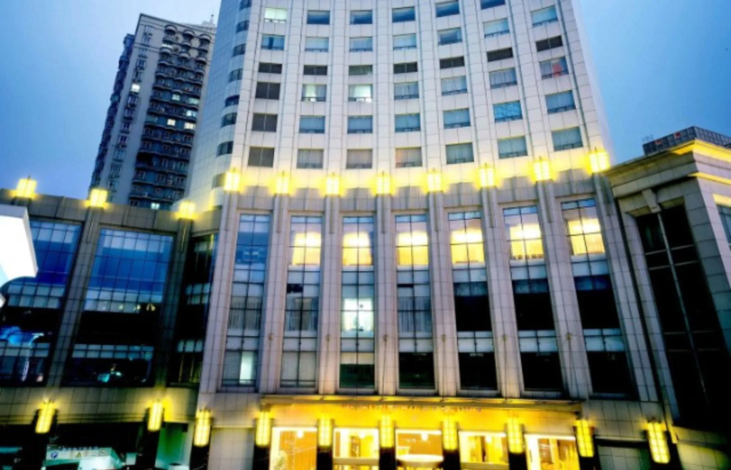 Hubei Huatian Hotel