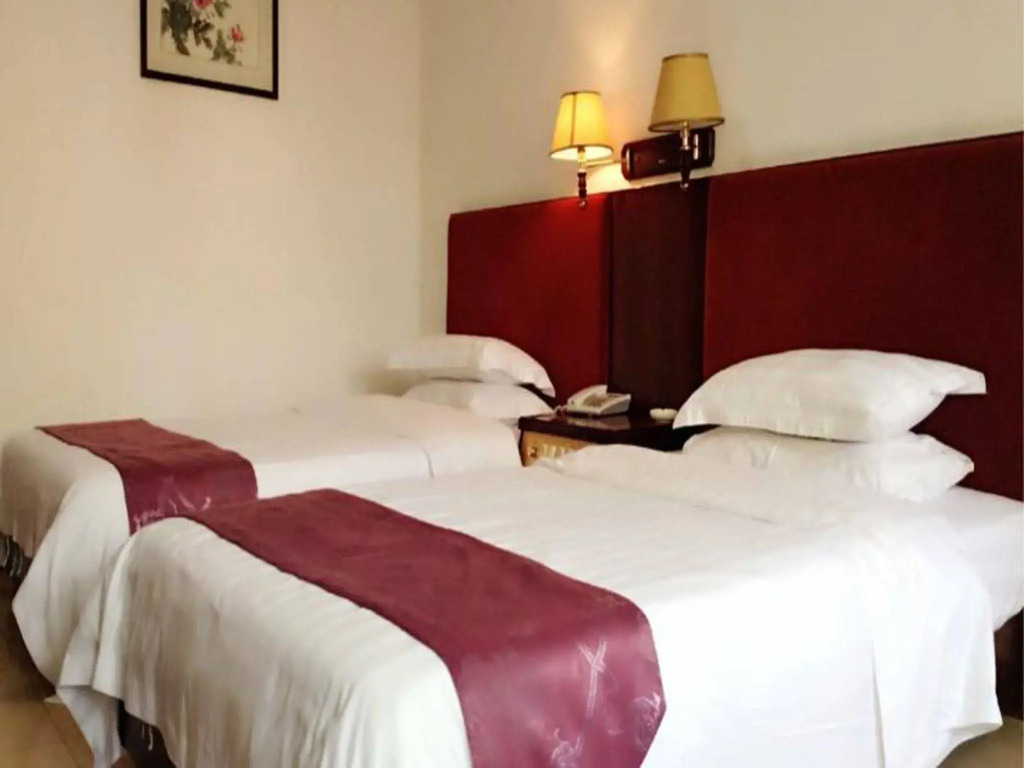 Muslim Hotel
