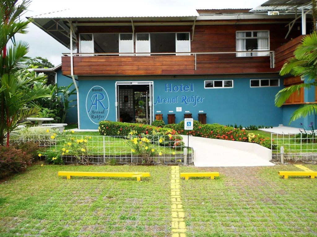 Hotel Arenal Rabfer