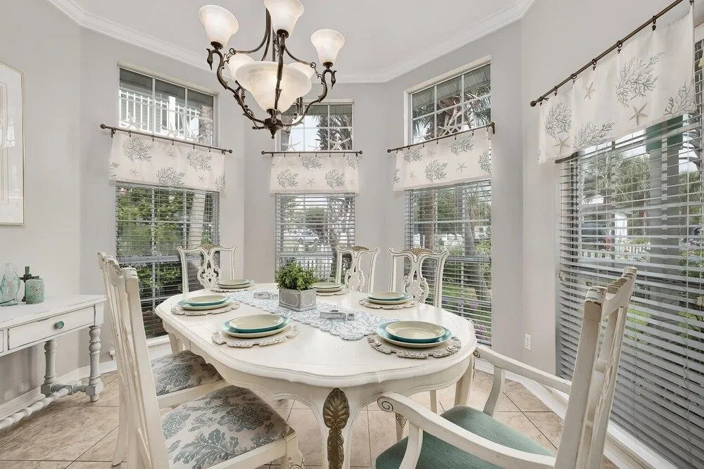 Cottages of Crystal Beach Sea La Vie