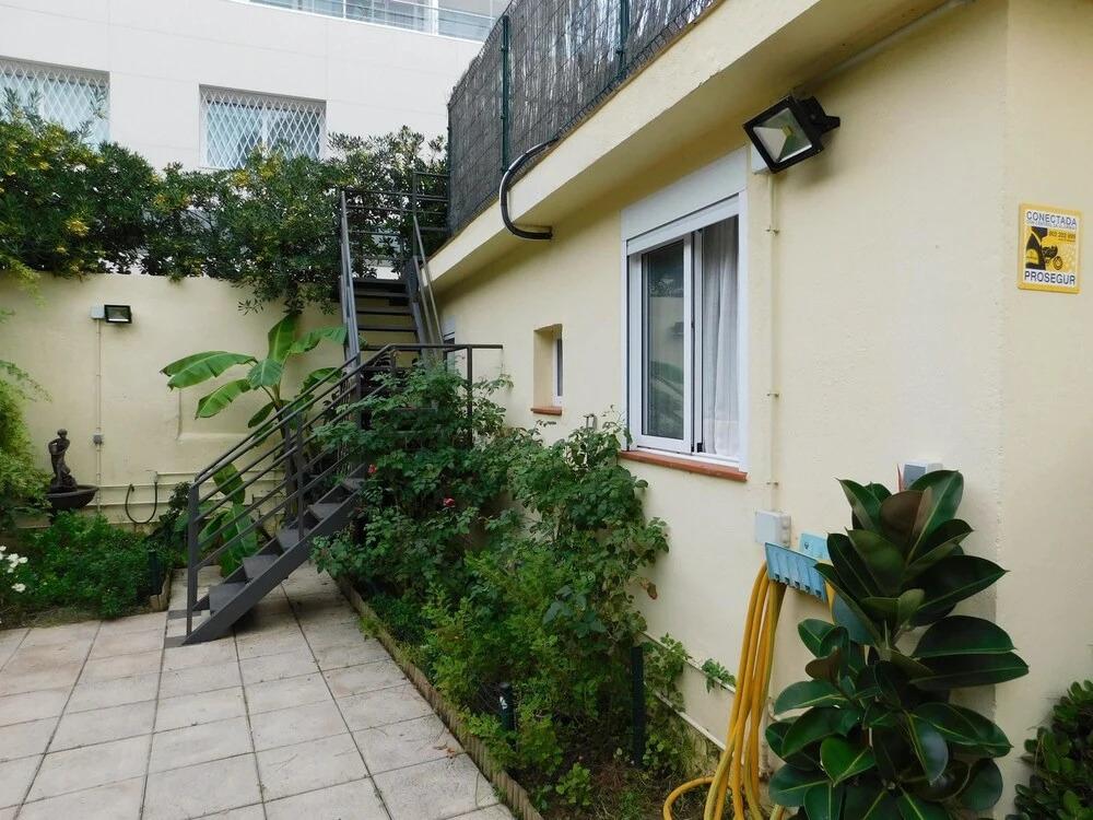 Studio in Castelldefels, With Wonderful City View, Furnished Garden an
