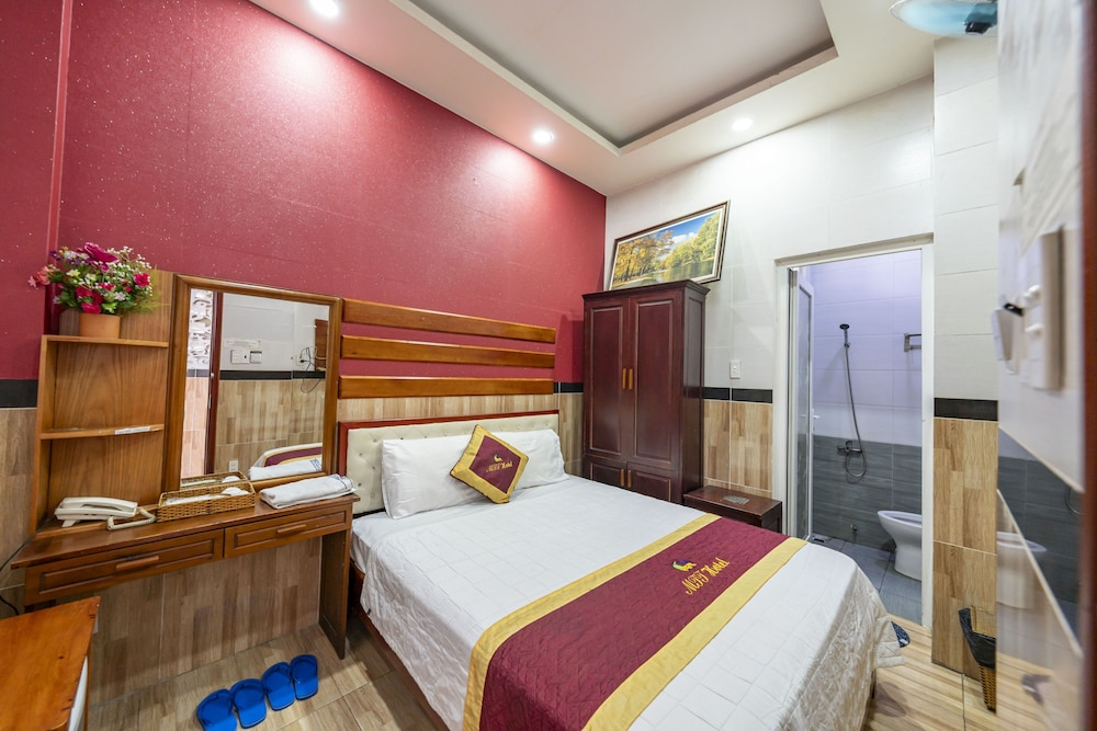 Hotel Airport MTT