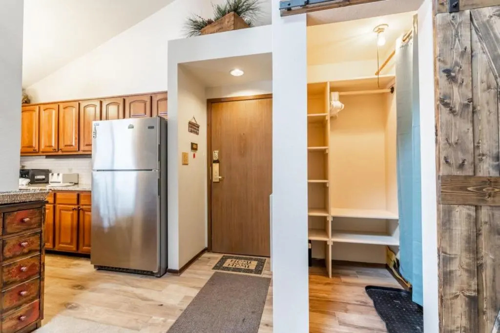 Flying Dutchman by Summit County Mountain Retreats