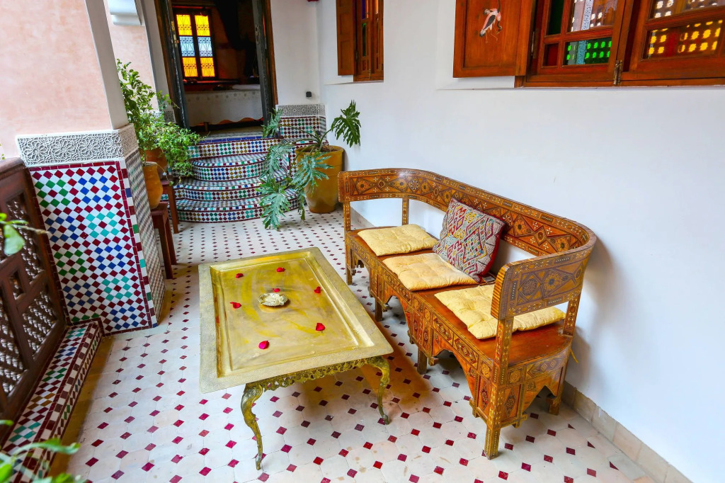 Riad Toyour- Riad of birds