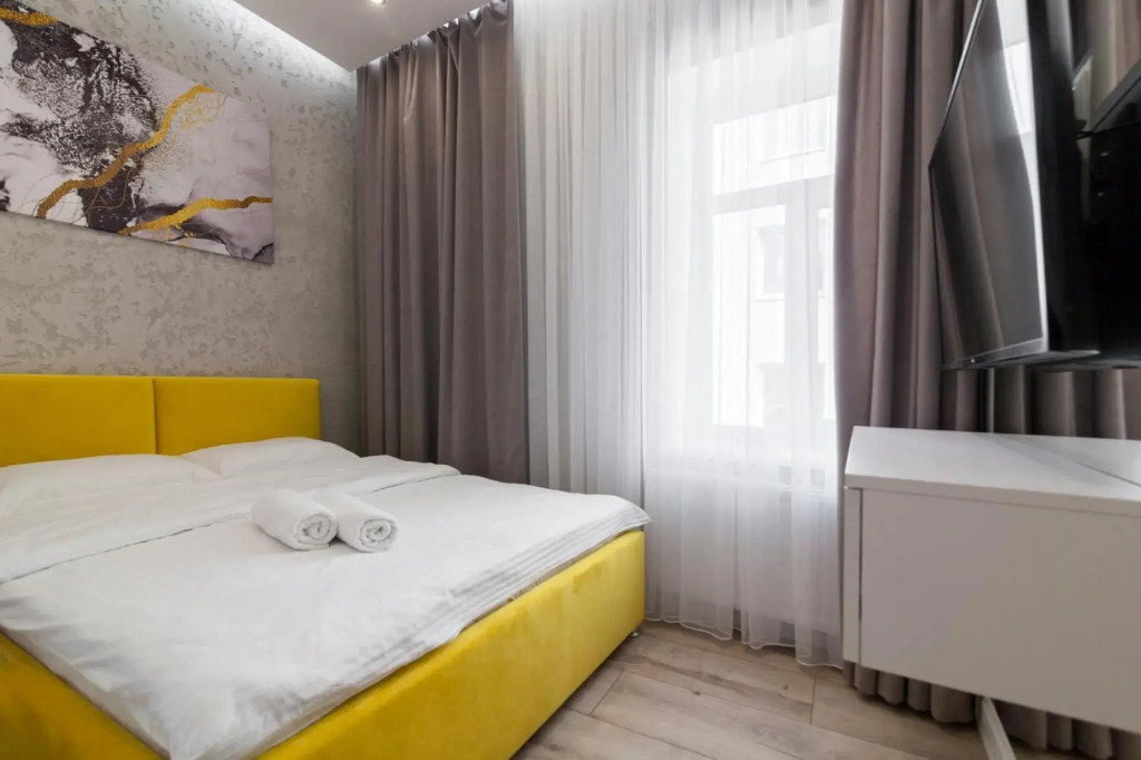 Royal VIP Apartment on Pidmurna 24