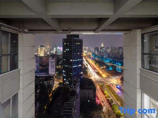 Kepler Planet Youth Hostel (Hangzhou Wulin Square Baoshanqiao Metro Station)