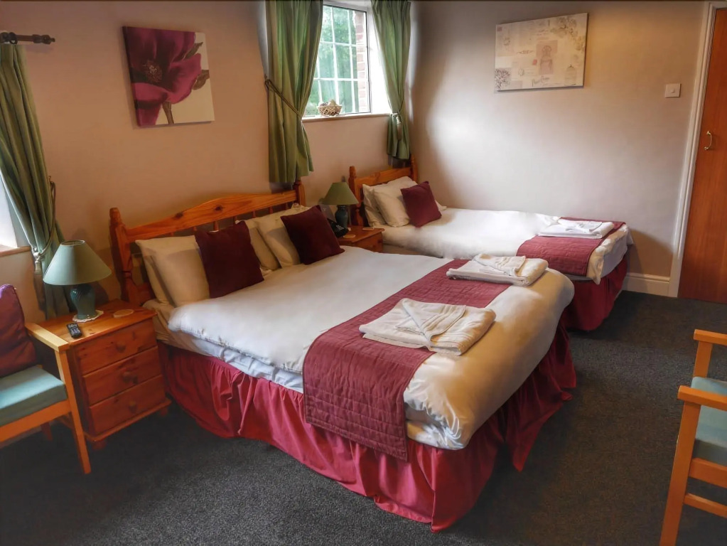 The Fountain Lodge