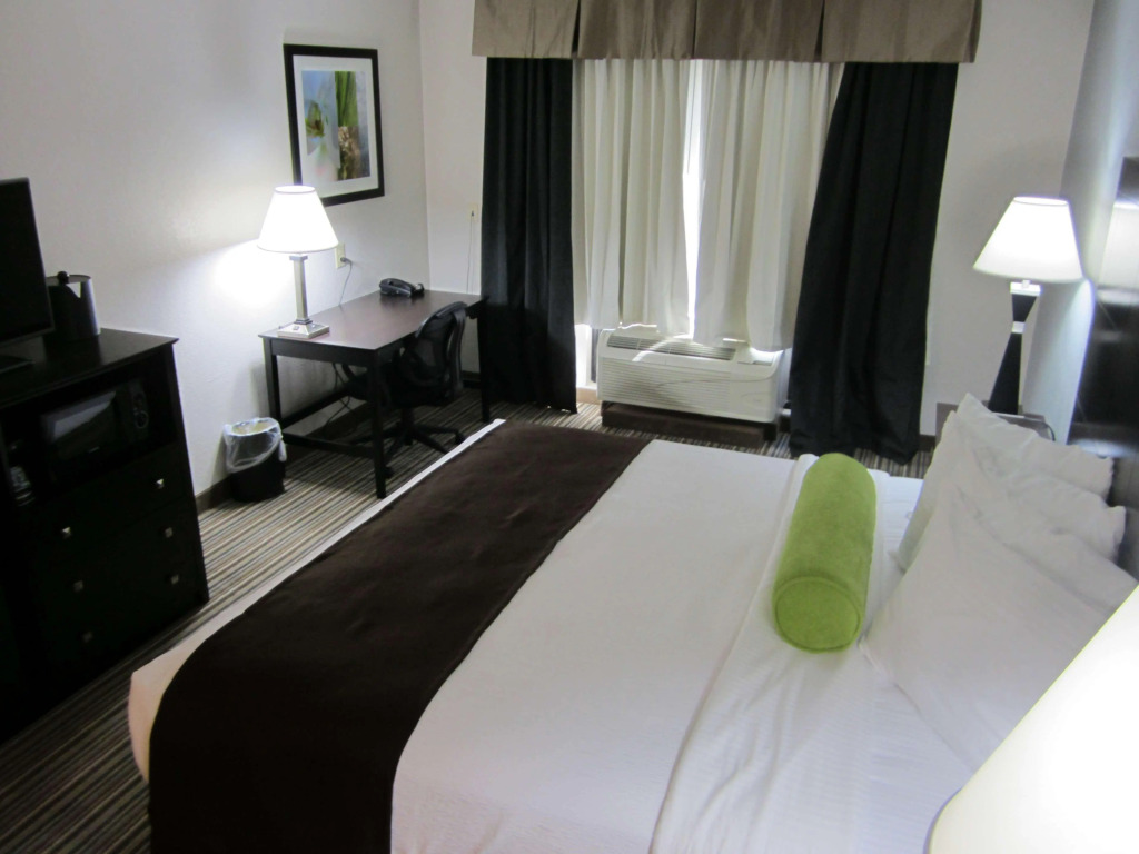 Best Western Plus Sunrise Inn