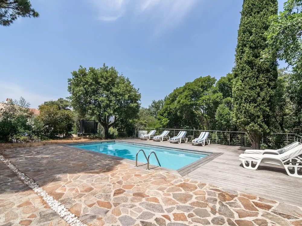 Luxury Villa in La Croix-valmer With Private Pool