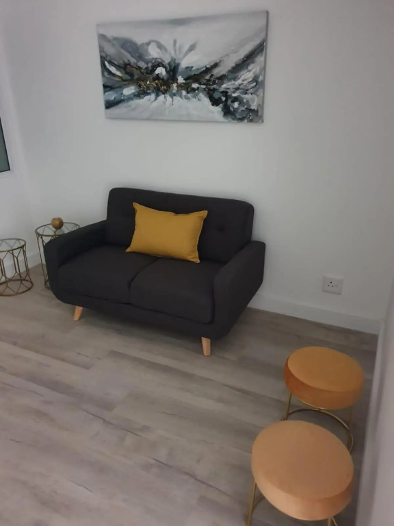 Honeymoon Condo Studio Apartments