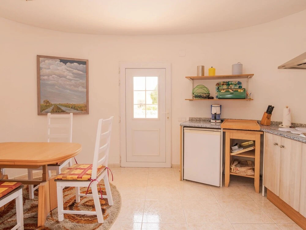 6-p Villa in the Right Place With an Amazing View, Swimming Pool and Terraces