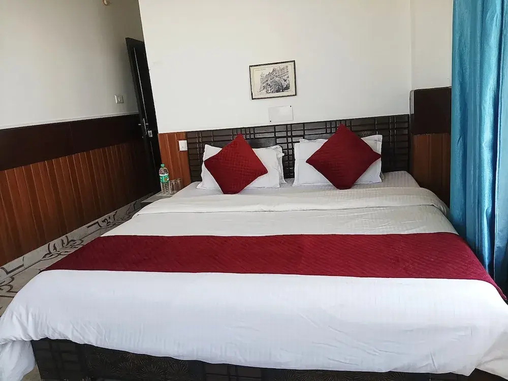 Hotel D Pal