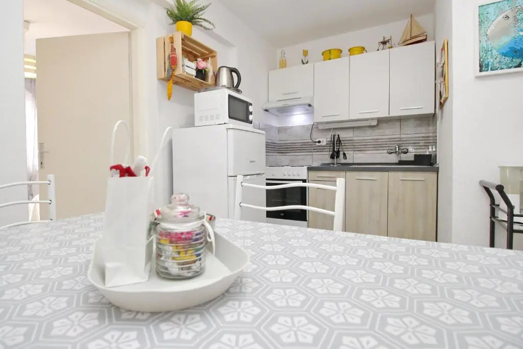 Apartments Rozanda