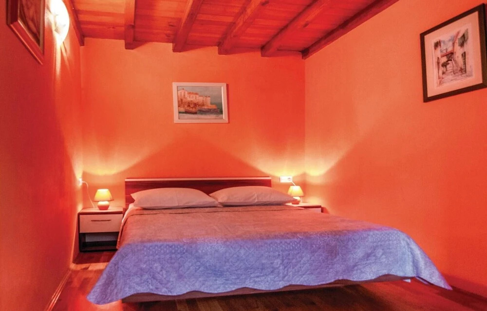Nice Home in Kucice With Wifi and 4 Bedrooms