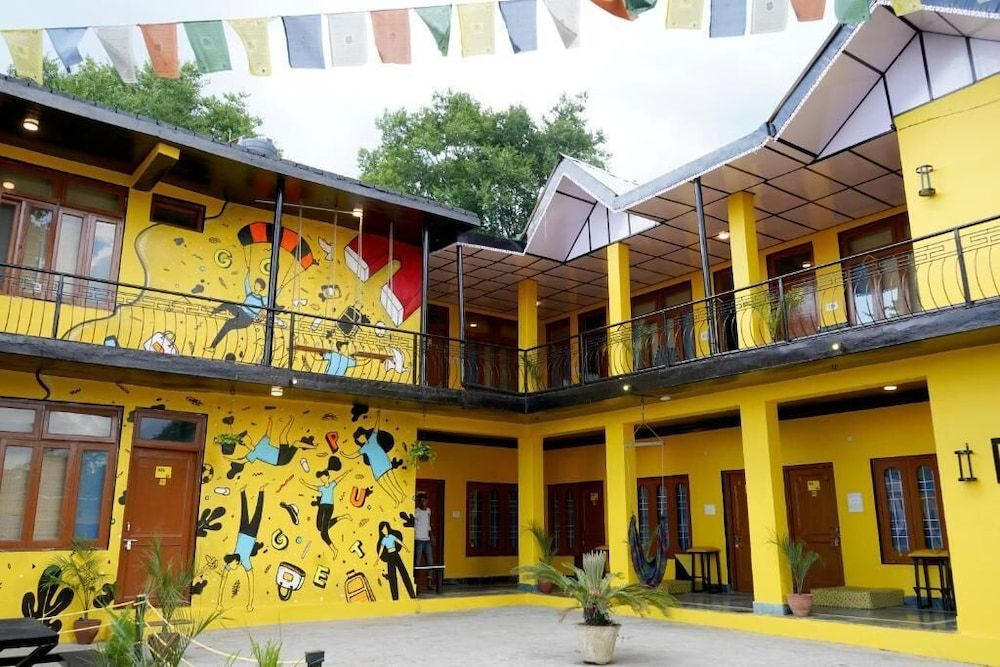 The Hosteller Bir