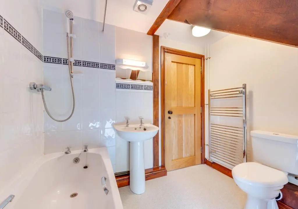 4 Bed in Builth Wells oc-39461